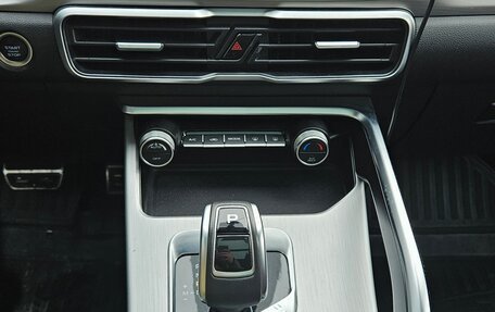 Geely Coolray I, 2022 год, 1 950 000 рублей, 12 фотография