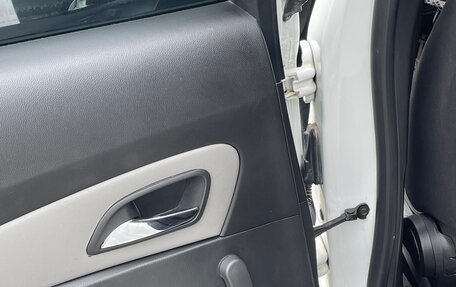 Chevrolet Cruze II, 2011 год, 550 000 рублей, 6 фотография