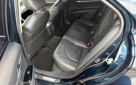 Toyota Camry, 2019 год, 2 550 000 рублей, 6 фотография