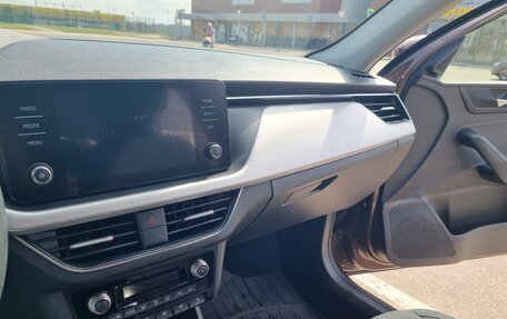 Skoda Rapid II, 2020 год, 2 100 000 рублей, 17 фотография