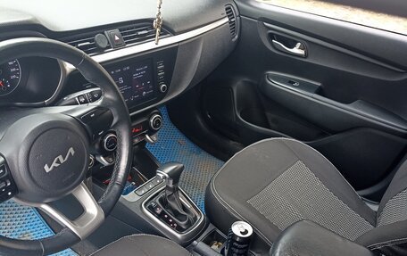 KIA Rio IV, 2022 год, 2 120 000 рублей, 5 фотография