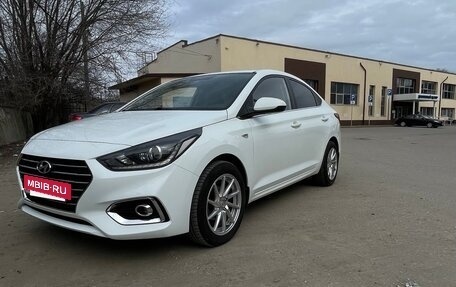 Hyundai Solaris II рестайлинг, 2018 год, 1 409 000 рублей, 5 фотография