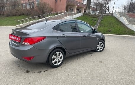 Hyundai Solaris II рестайлинг, 2016 год, 750 000 рублей, 3 фотография