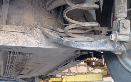 Nissan Tiida, 2010 год, 605 000 рублей, 21 фотография