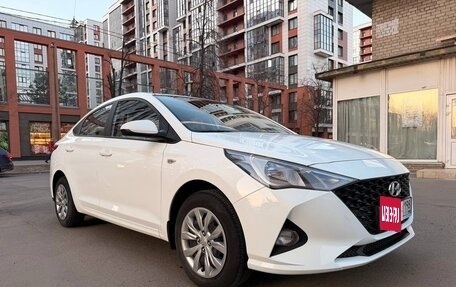 Hyundai Solaris II рестайлинг, 2020 год, 1 570 000 рублей, 2 фотография