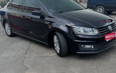 Volkswagen Polo VI (EU Market), 2018 год, 1 400 000 рублей, 2 фотография