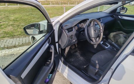 Skoda Octavia, 2015 год, 1 250 000 рублей, 11 фотография