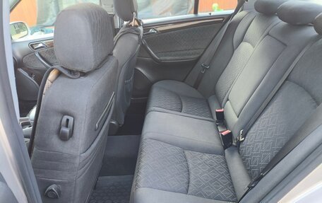 Mercedes-Benz C-Класс, 2003 год, 670 000 рублей, 15 фотография