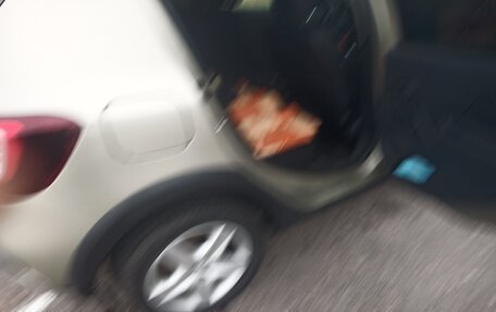 Renault Sandero II рестайлинг, 2016 год, 1 159 000 рублей, 9 фотография