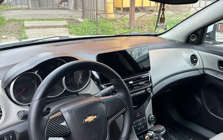 Chevrolet Cruze II, 2011 год, 750 000 рублей, 9 фотография