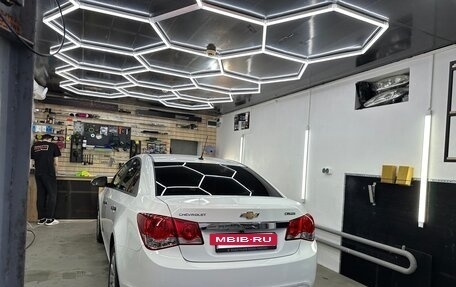 Chevrolet Cruze II, 2011 год, 750 000 рублей, 7 фотография