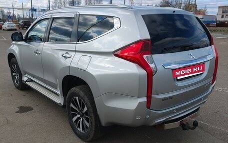 Mitsubishi Pajero Sport III рестайлинг, 2017 год, 3 100 000 рублей, 5 фотография