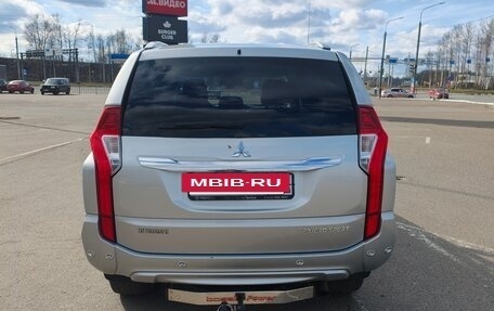 Mitsubishi Pajero Sport III рестайлинг, 2017 год, 3 100 000 рублей, 15 фотография