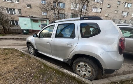Renault Duster I рестайлинг, 2017 год, 1 400 000 рублей, 3 фотография
