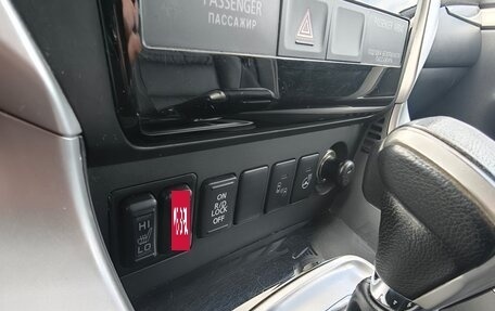 Mitsubishi Pajero Sport III рестайлинг, 2017 год, 3 100 000 рублей, 22 фотография