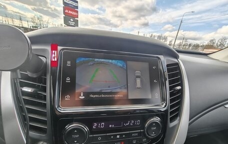 Mitsubishi Pajero Sport III рестайлинг, 2017 год, 3 100 000 рублей, 17 фотография