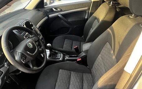 Skoda Octavia, 2010 год, 520 000 рублей, 8 фотография