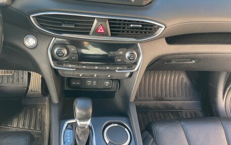 Hyundai Santa Fe IV, 2020 год, 3 300 000 рублей, 21 фотография