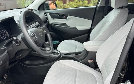 Hyundai Kona I, 2022 год, 1 950 000 рублей, 11 фотография