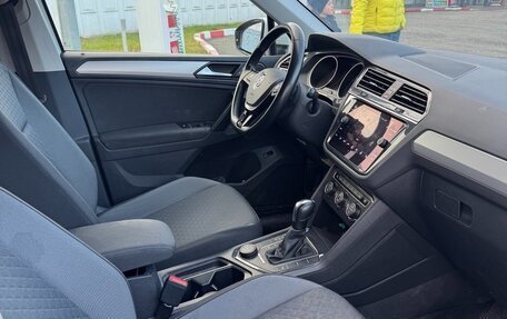 Volkswagen Tiguan II, 2020 год, 2 749 000 рублей, 7 фотография