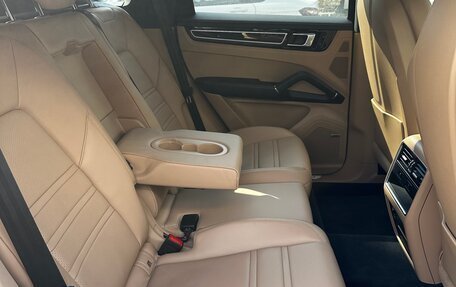 Porsche Cayenne III, 2018 год, 5 100 000 рублей, 15 фотография