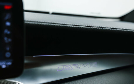 Mercedes-Benz C-Класс AMG, 2023 год, 4 000 000 рублей, 29 фотография