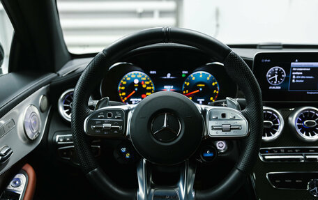 Mercedes-Benz C-Класс AMG, 2023 год, 4 000 000 рублей, 34 фотография