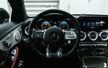 Mercedes-Benz C-Класс AMG, 2023 год, 4 000 000 рублей, 33 фотография