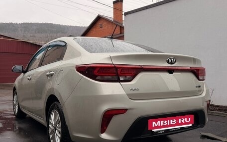 KIA Rio IV, 2018 год, 1 350 000 рублей, 3 фотография