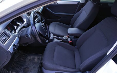 Volkswagen Jetta VI, 2017 год, 1 310 000 рублей, 10 фотография