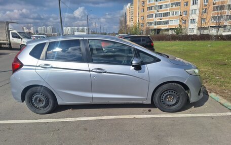 Honda Fit III, 2018 год, 980 000 рублей, 7 фотография