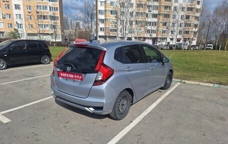Honda Fit III, 2018 год, 980 000 рублей, 6 фотография