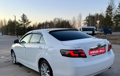 Toyota Camry, 2011 год, 1 300 000 рублей, 4 фотография