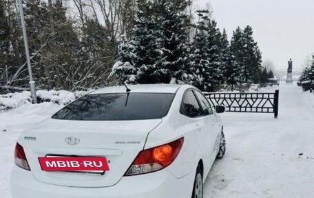 Hyundai Solaris II рестайлинг, 2016 год, 660 000 рублей, 3 фотография