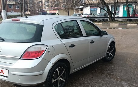 Opel Astra H, 2007 год, 250 000 рублей, 4 фотография