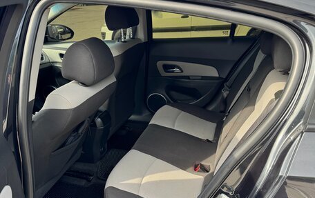 Chevrolet Cruze II, 2014 год, 830 000 рублей, 9 фотография