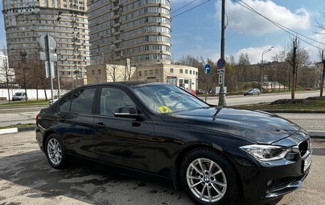 BMW 3 серия, 2012 год, 1 900 000 рублей, 4 фотография