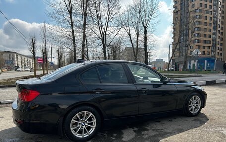 BMW 3 серия, 2012 год, 1 900 000 рублей, 3 фотография