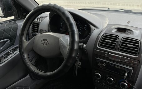 Hyundai Accent II, 2004 год, 310 000 рублей, 14 фотография