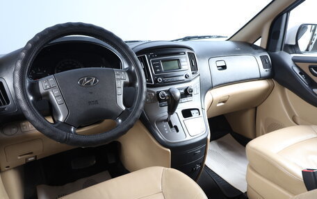 Hyundai H-1 II рестайлинг, 2021 год, 2 949 000 рублей, 10 фотография