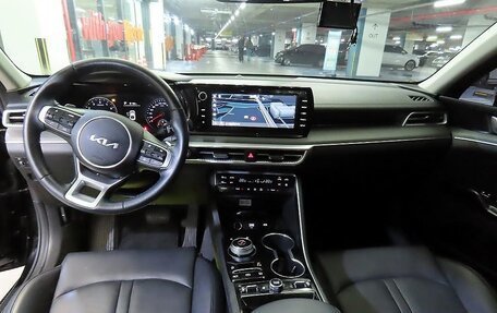 KIA K5, 2023 год, 1 890 013 рублей, 12 фотография