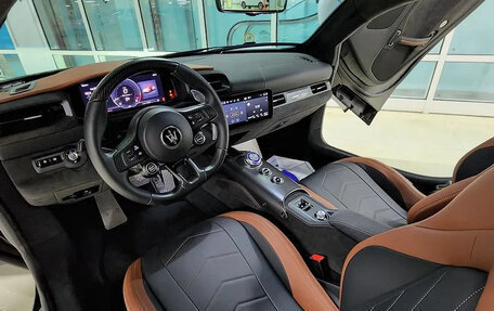 Maserati MC20, 2022 год, 19 600 000 рублей, 6 фотография