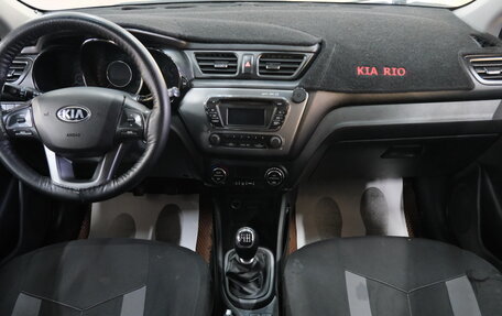 KIA Rio III рестайлинг, 2014 год, 699 000 рублей, 14 фотография