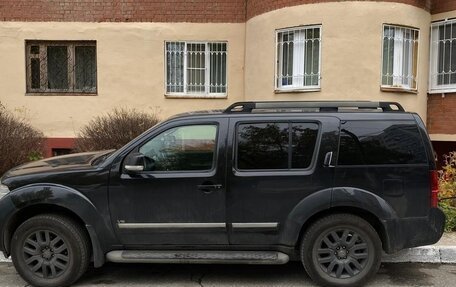 Nissan Pathfinder, 2011 год, 550 000 рублей, 1 фотография