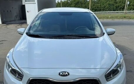 KIA cee'd III, 2015 год, 1 350 000 рублей, 1 фотография