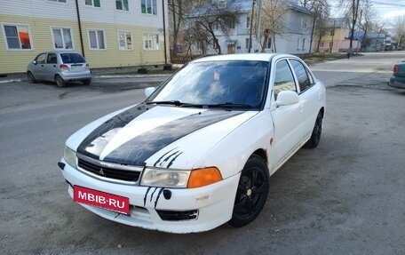 Mitsubishi Mirage VI рестайлинг, 2000 год, 250 000 рублей, 1 фотография