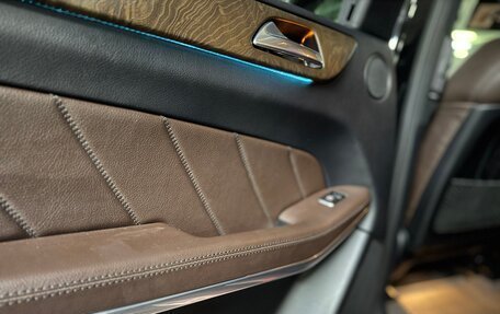 Mercedes-Benz GL-Класс, 2015 год, 4 500 000 рублей, 31 фотография