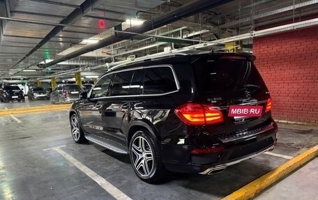 Mercedes-Benz GL-Класс, 2015 год, 4 500 000 рублей, 25 фотография