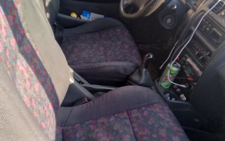 Mazda 323, 1997 год, 150 000 рублей, 3 фотография