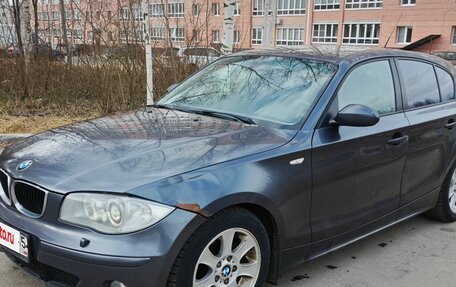 BMW 1 серия, 2006 год, 490 000 рублей, 2 фотография